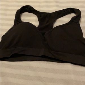 Black sport bra